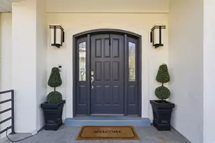 1878 E Ridgepoint Dr S, Bountiful, UT 84010 - Photo 2
