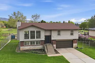 257 W 1125 N, Centerville, UT 84014 - Photo 4