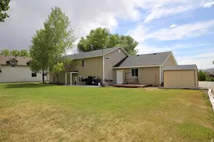 320 S 100 W, Malad City, ID 83252 - Photo 18