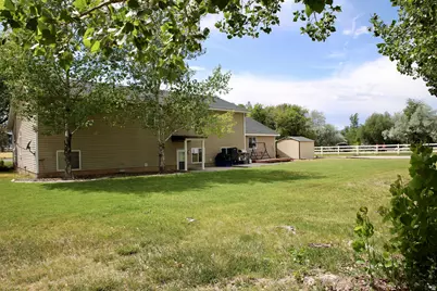 320 S 100 W, Malad City, ID 83252 - Photo 20