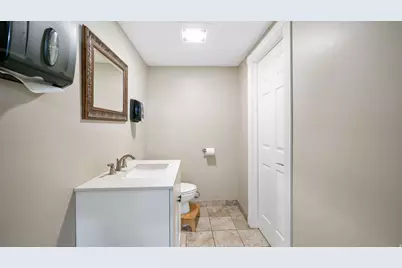 891 W Baxter Dr, South Jordan, UT 84095 - Photo 40