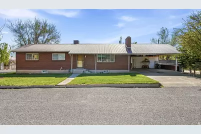 119 S 300 W, Milford, UT 84751 - Photo 1