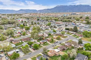112 W 350 N, Clearfield, UT 84015 - Photo 30