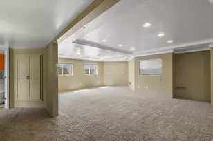 12488 S 1255 W, Riverton, UT 84065 - Photo 14
