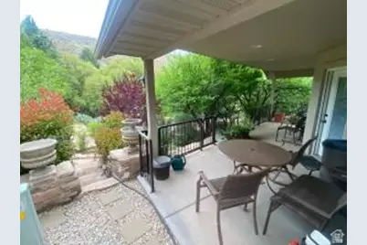 46 Cottonwood Ln, Harrisburg Junction, UT 84770 - Photo 1