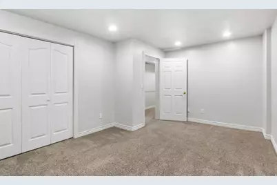 302 W Hidden Hollow Dr S, Orem, UT 84058 - Photo 36