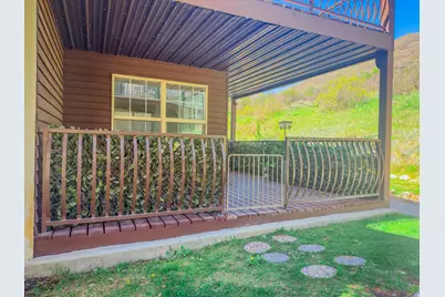 1041 W Grindelwald Ct #R-5, Midway, UT 84049 - Photo 1