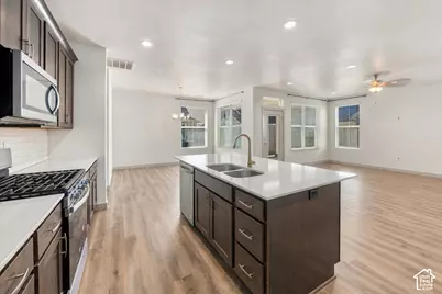 4243 W 3800 S #C, West Haven, UT 84401 - Photo 4