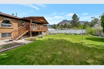1860 E Spring Ln S, Holladay, UT 84117 - Photo 22