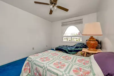 1860 E Spring Ln S, Holladay, UT 84117 - Photo 12