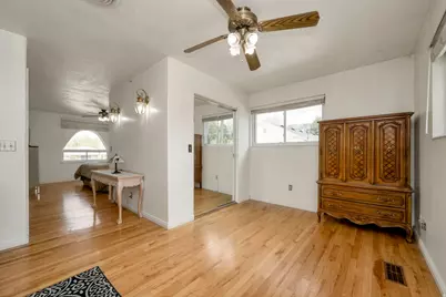 1860 E Spring Ln S, Holladay, UT 84117 - Photo 14