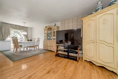 1860 E Spring Ln S, Holladay, UT 84117 - Photo 10
