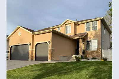 1453 S 400 E, Kaysville, UT 84037 - Photo 2