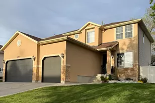 1453 S 400 E, Kaysville, UT 84037 - Photo 1