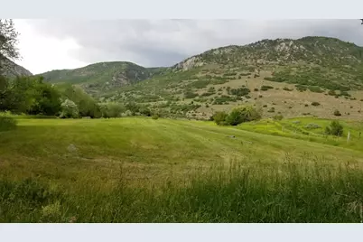 2124 N 1200 E, North Ogden, UT 84414 - Photo 2