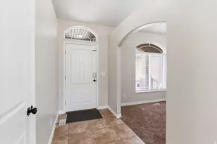 4521 W 5625 S, Hooper, UT 84315 - Photo 4