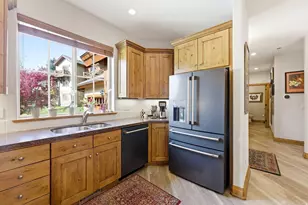 1096 Turnberry Ct, Midway, UT 84049 - Photo 8