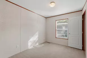 2875 N Hill Rd, Layton, UT 84041 - Photo 10