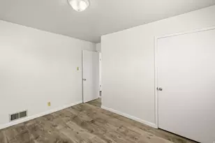 4594 S 250 E, Washington Terrace, UT 84405 - Photo 14