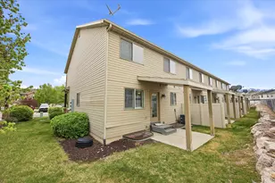 1805 W 5050 S, Roy, UT 84067 - Photo 24