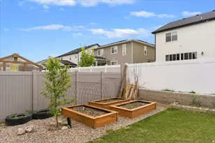 1998 W 900 N, Layton, UT 84041 - Photo 54