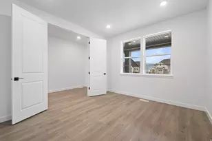 3317 S Zigzag Heron Dr, Saratoga Springs, UT 84045 - Photo 16
