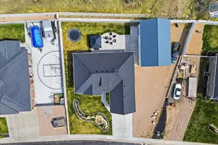 987 S 480 E, Nephi, UT 84648 - Photo 6