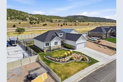 987 S 480 E, Nephi, UT 84648 - Photo 4