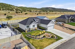 987 S 480 E, Nephi, UT 84648 - Photo 4