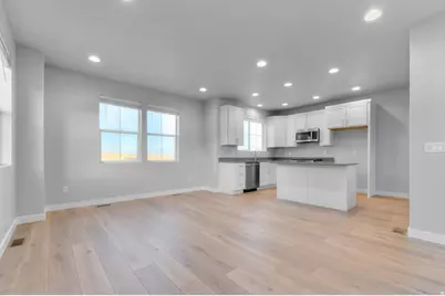 7038 W Hidden Way, West Jordan, UT 84081 - Photo 8
