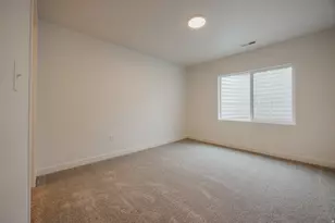 5233 S Paramount Dr, Riverdale, UT 84405 - Photo 38