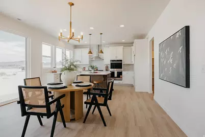 5233 S Paramount Dr, Riverdale, UT 84405 - Photo 8