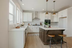 5233 S Paramount Dr, Riverdale, UT 84405 - Photo 6