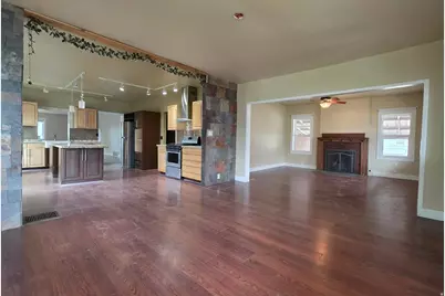 250 S Main St W, Fillmore, UT 84631 - Photo 2