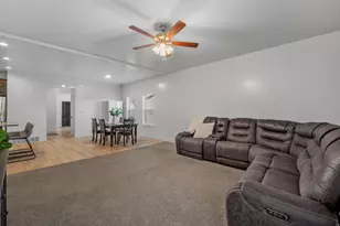826 W Walnut Bark Ln, Mapleton, UT 84664 - Photo 14