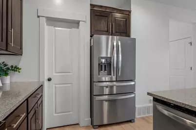 826 W Walnut Bark Ln, Mapleton, UT 84664 - Photo 8
