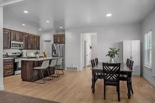 826 W Walnut Bark Ln, Mapleton, UT 84664 - Photo 6