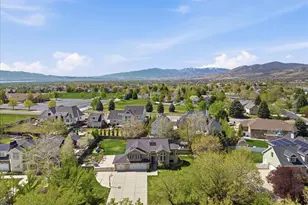 802 S East Mountain Circle, Alpine, UT 84004 - Photo 32