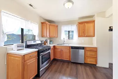 390 E Utah Ave, Tooele, UT 84074 - Photo 8