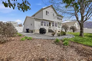 78 E 1720 N, Layton, UT 84041 - Photo 32