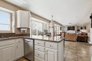78 E 1720 N, Layton, UT 84041 - Photo 6