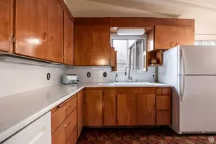 101 W 2800 S, Bountiful, UT 84010 - Photo 8