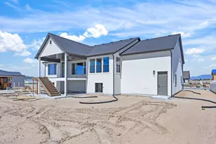 2383 W 3000 N, Farr West, UT 84404 - Photo 32