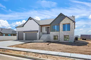 2383 W 3000 N, Farr West, UT 84404 - Photo 2