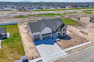 2383 W 3000 N, Farr West, UT 84404 - Photo 34