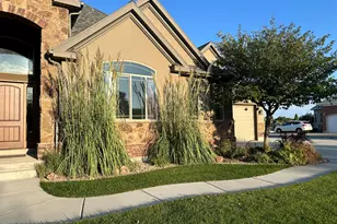 1234 S Parkway Blvd E, Saratoga Springs, UT 84045 - Photo 8