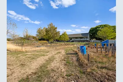 1010 S Anna Ekins Memorial Ln, Genola, UT 84655 - Photo 24