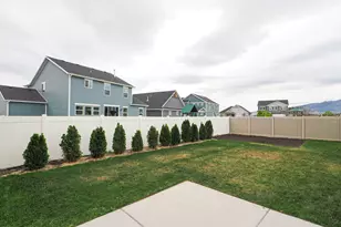 868 E Cliffrose Dr, Eagle Mountain, UT 84005 - Photo 4