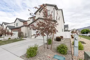 18 W Lady Ln, Bountiful, UT 84010 - Photo 38