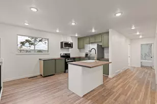 596 S 1500 E, Provo, UT 84606 - Photo 6